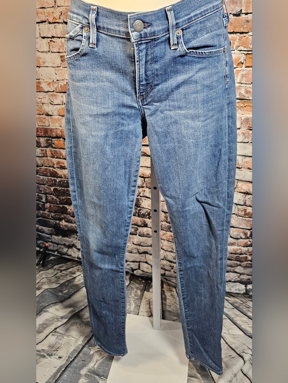 Citizens of Humanity Avedon Jeans Size 27 Medium Wash Premium Denim